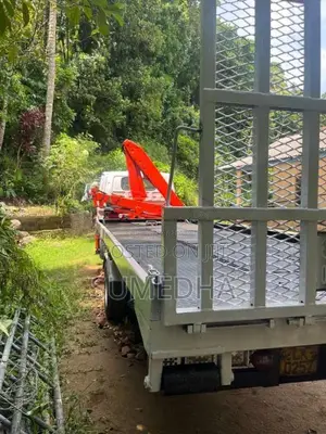 Isuzu Carrier 2007 Lorry (Used)