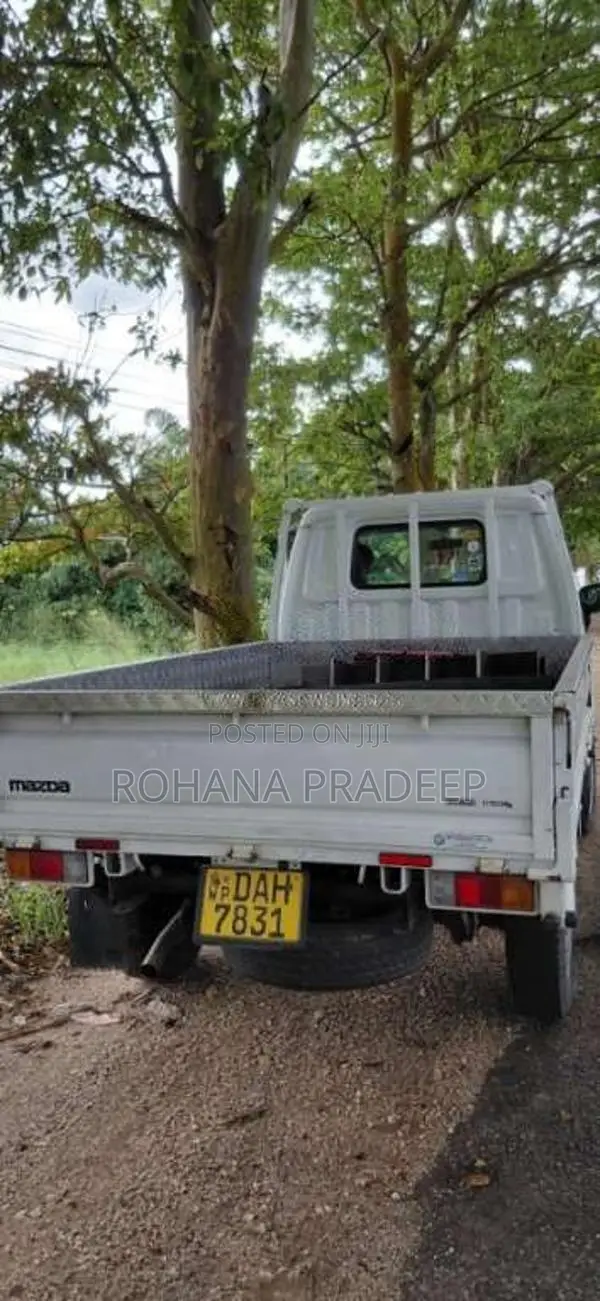 Mazda Bongo 2017 Lorry (Used)