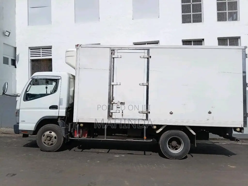 Mitsubishi Fuso 2011 Lorry (Used)