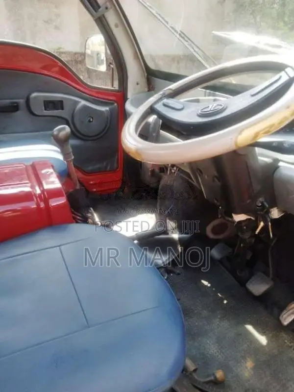 Tata Dimo Batta 2011 Lorry (Used)