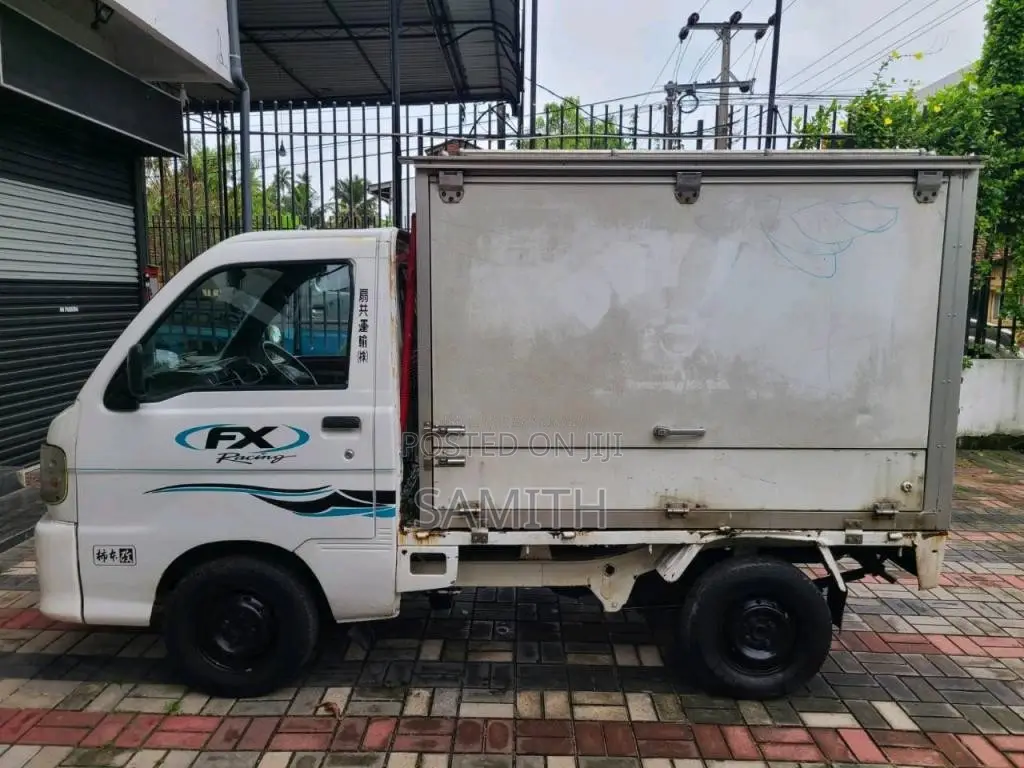 Daihatsu Hijet 2000 Lorry (Used)
