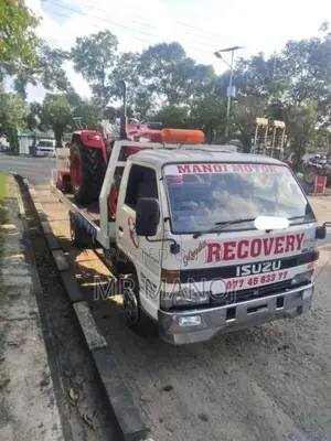 Isuzu Carrier 1990 Lorry (Used)
