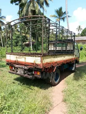 Mitsubishi Canter 1980 Lorry (Used)