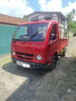 Tata Dimo Batta 2011 Lorry (Used)