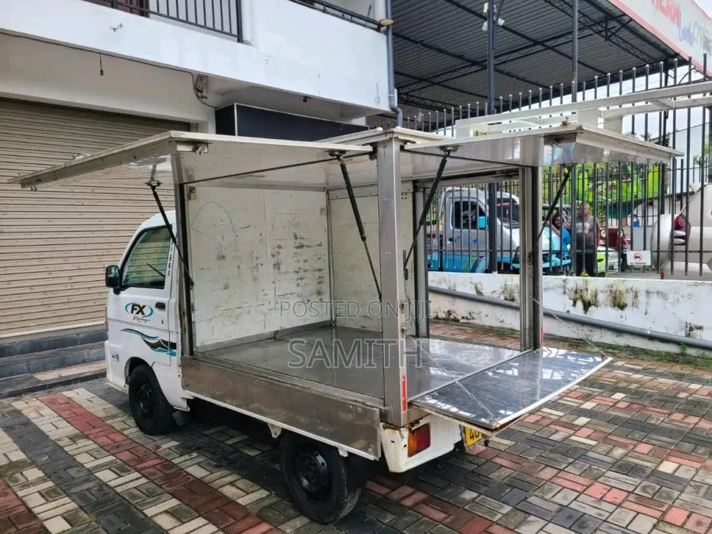 Daihatsu Hijet 2000 Lorry (Used)