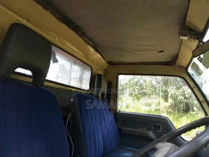 Mitsubishi Canter 1980 Lorry (Used)