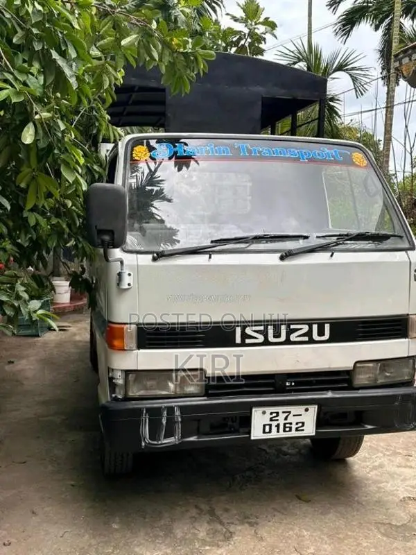 Isuzu ELF 250 1986 Lorry (Used)