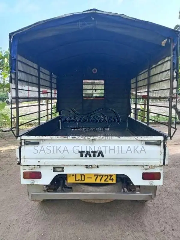 Tata Dimo Batta 2007 Lorry (Used)