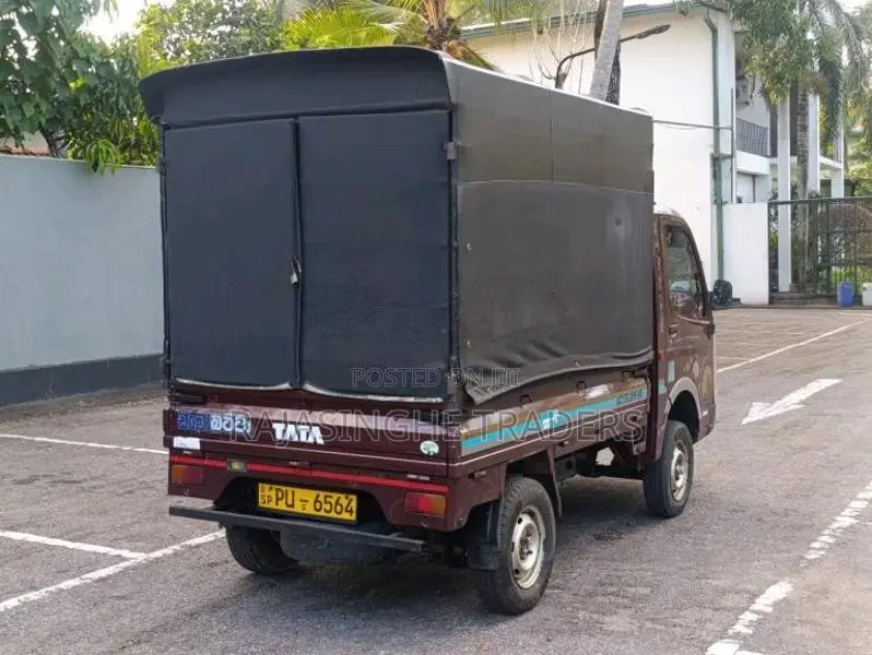 Tata Dimo Batta 2012 Lorry (Used)