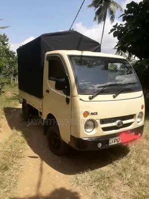 Tata Dimo Batta 2011 Lorry (Used)