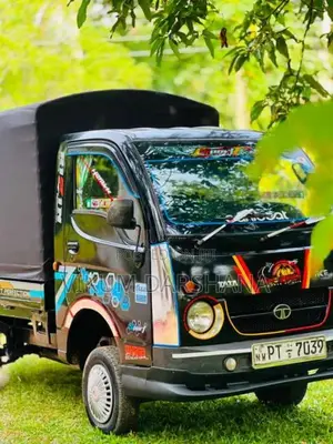 Tata Dimo Batta 2012 Lorry (Used)