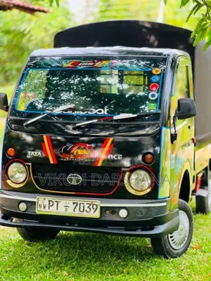 Tata Dimo Batta 2012 Lorry (Used)