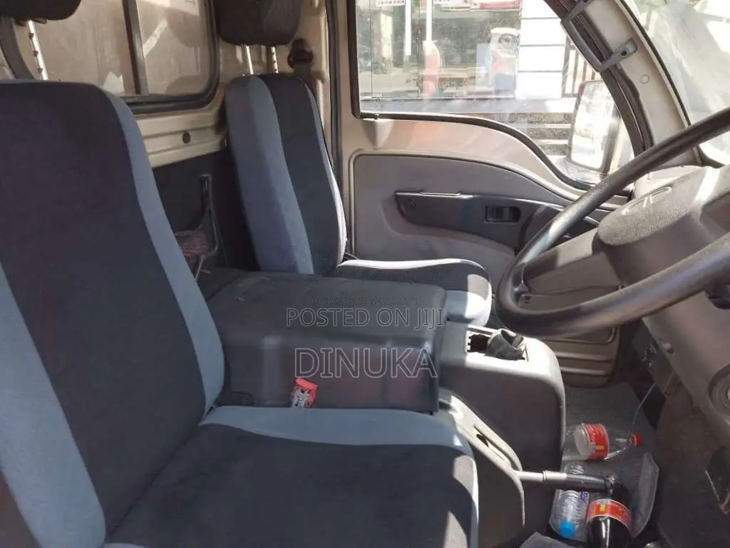Tata Dimo Batta Xpress 2016 Lorry (Used)