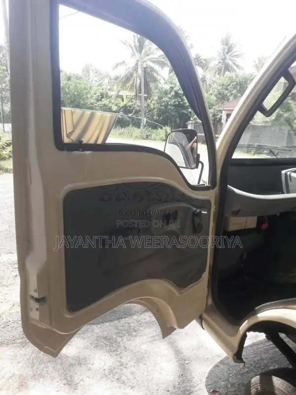Tata Dimo Batta 2011 Lorry (Used)