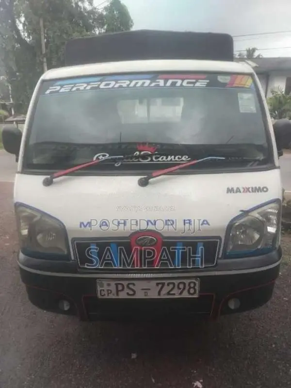 Mahindra Maxximo 2012 Lorry (Used)