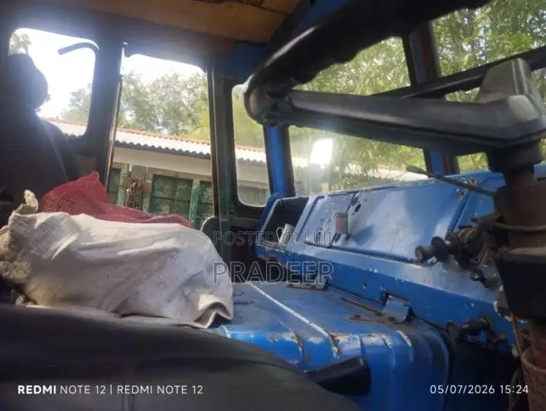 Ashok-Leyland Tusker 1999 Lorry (Used)