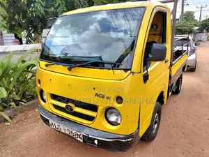 Tata Dimo Batta 2009 Lorry (Used)
