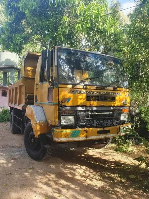Ashok-Leyland 1613 2010 Lorry (Used)