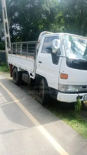 Toyota Dyna 1992 Lorry (Used)