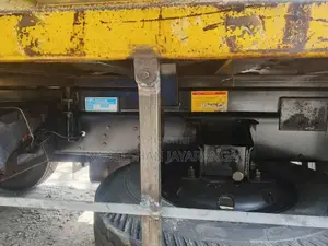Ashok-Leyland 1613 2010 Lorry (Used)