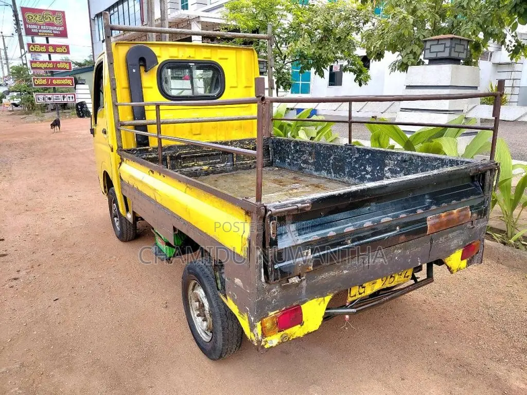 Tata Dimo Batta 2009 Lorry (Used)