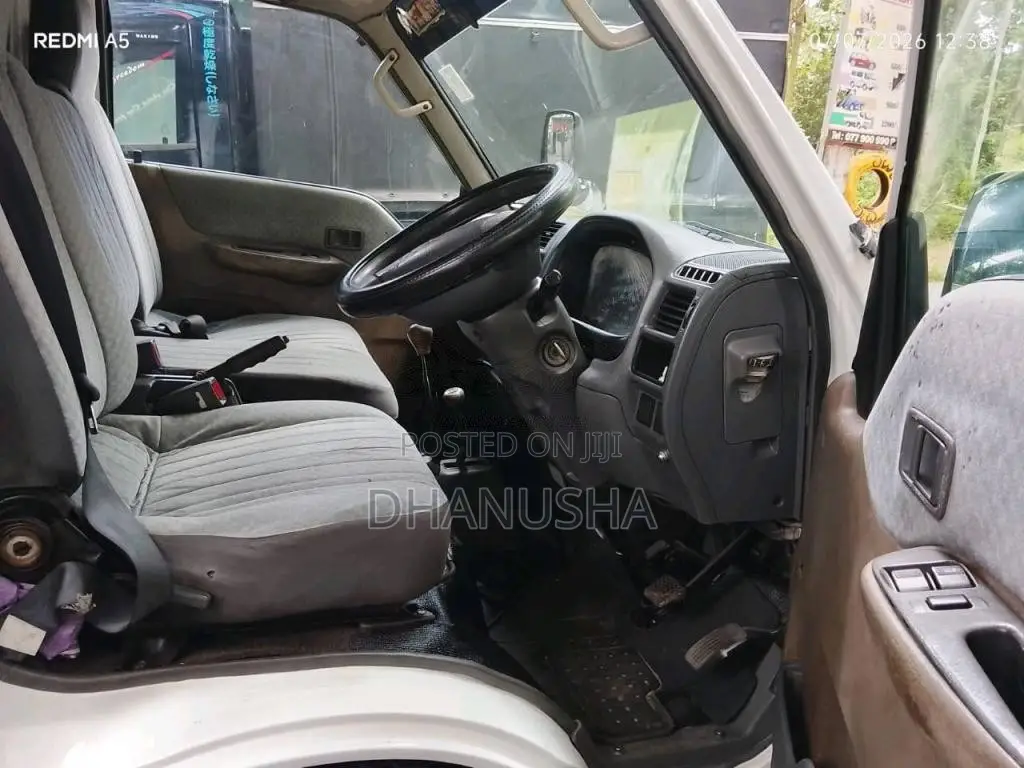 Nissan Vanette 2000 Lorry (Used)