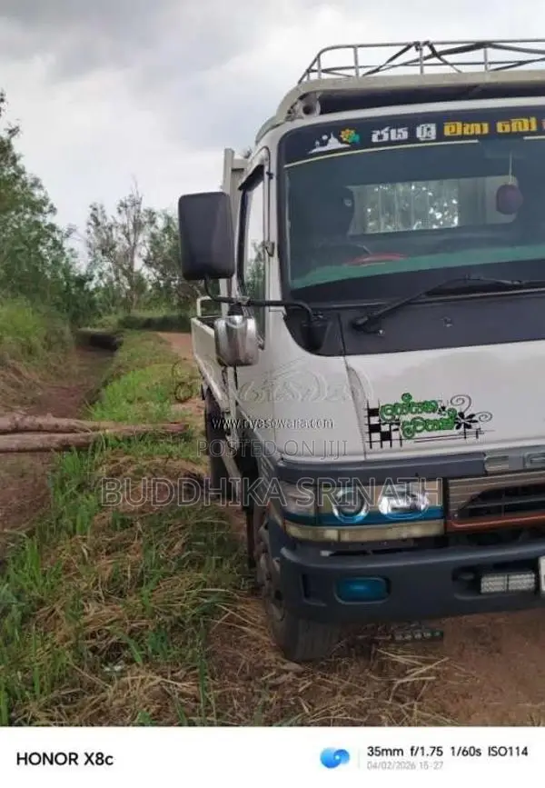 Mitsubishi Canter 1999 Lorry (Used)