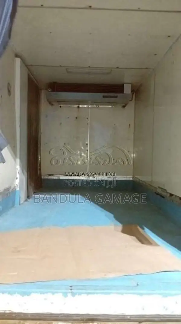 Mitsubishi Canter 2014 Lorry (Used)