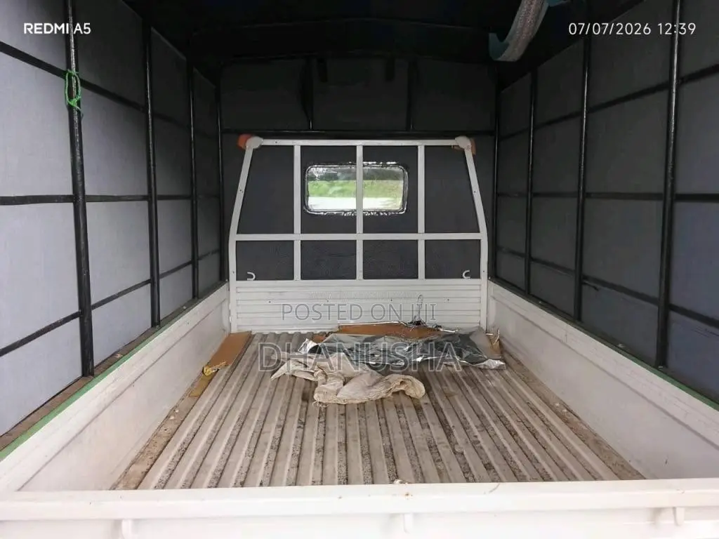 Nissan Vanette 2000 Lorry (Used)