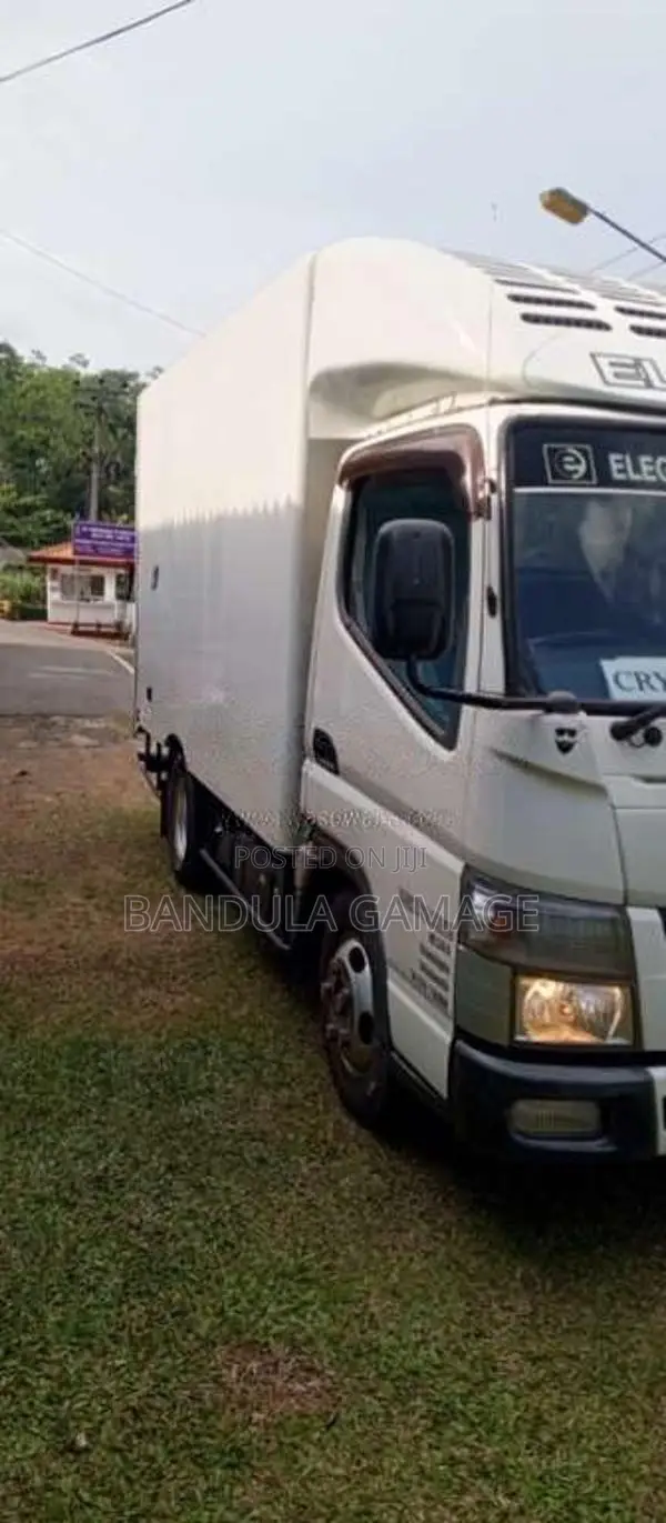 Mitsubishi Canter 2014 Lorry (Used)