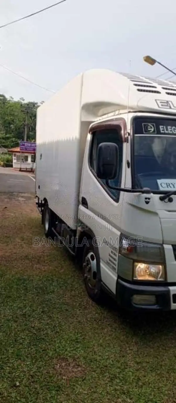 Mitsubishi Canter 2014 Lorry (Used)