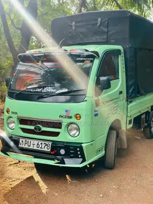Tata Dimo Batta 2012 Lorry (Used)