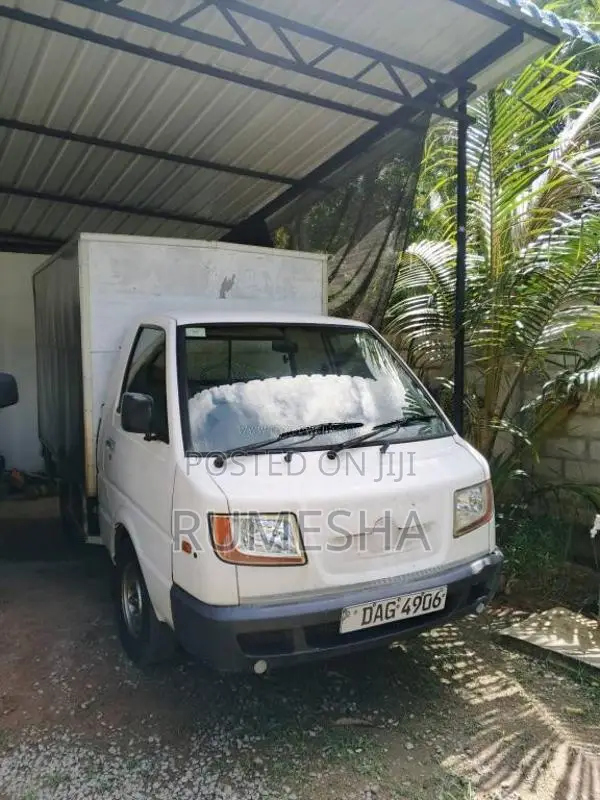 Ashok-Leyland Dost 2018 Lorry (Used)
