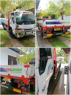 Isuzu NPR71 2001 Lorry (Used)