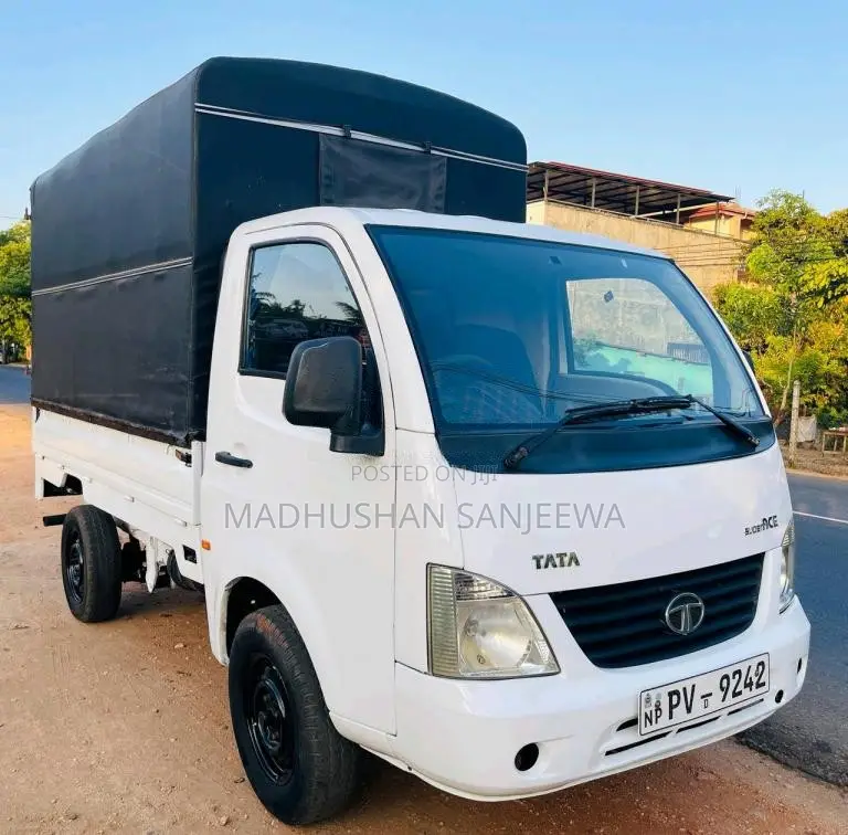 Tata Dimo Lokka 2013 Lorry (Used)