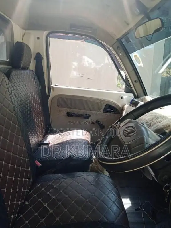 Mahindra Maxximo 2015 Lorry (Used)