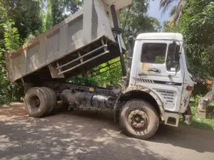Tata Cummins 2013 Lorry (Used)