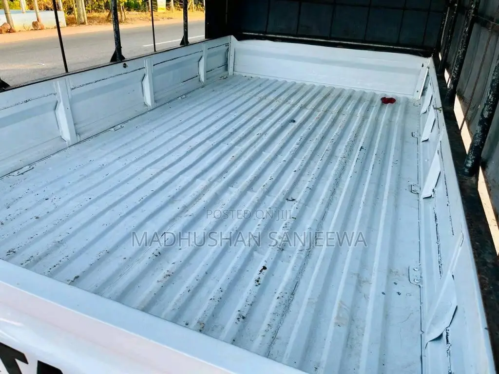Tata Dimo Lokka 2013 Lorry (Used)