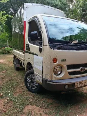 Tata Dimo Batta 2011 Lorry (Used)