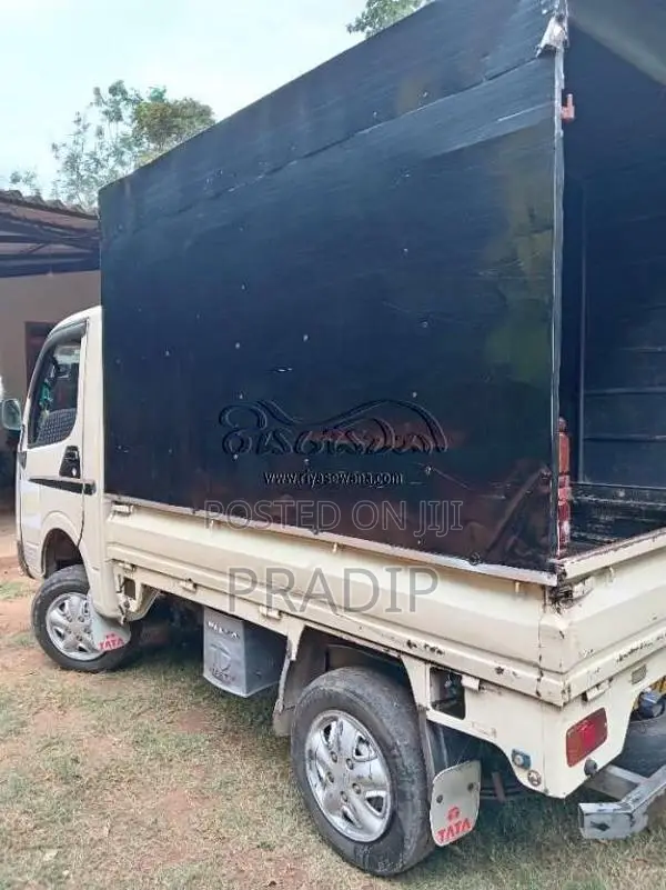 Tata Dimo Batta 2011 Lorry (Used)