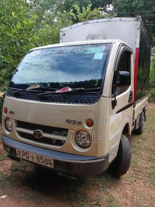 Tata Dimo Batta 2011 Lorry (Used)