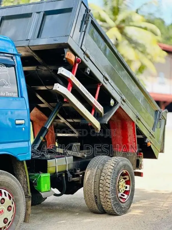 Mahindra Load King Optimo 2018 Lorry (Used)