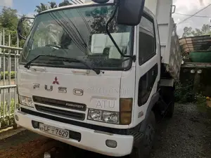 Mitsubishi Fuso 2003 Lorry (Used)
