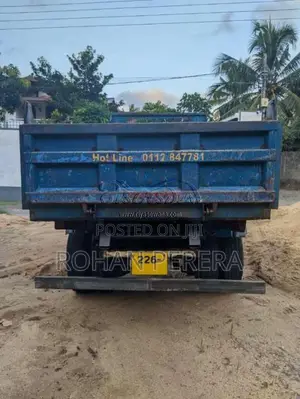 Toyota Dyna 1994 Lorry (Used)