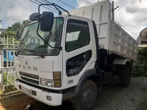 Mitsubishi Fuso 2003 Lorry (Used)
