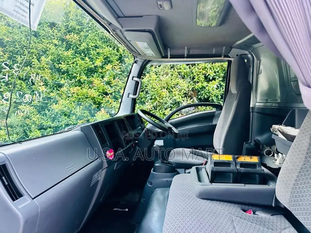 Isuzu ELF 2018 Lorry Unregistered (Recondition)