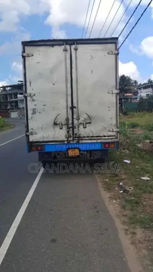 Mitsubishi Canter 1993 Lorry (Used)