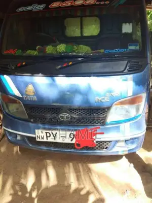 Tata Dimo Batta 2014 Lorry (Used)