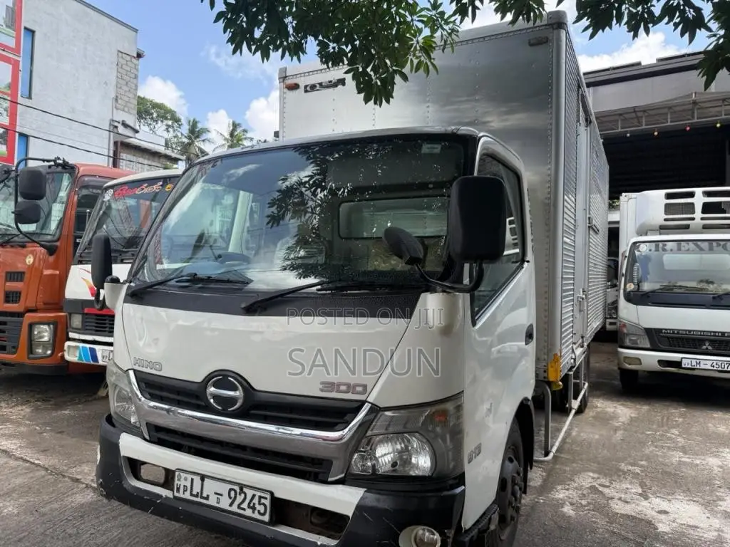 HINO Hino 2015 Lorry (Used)