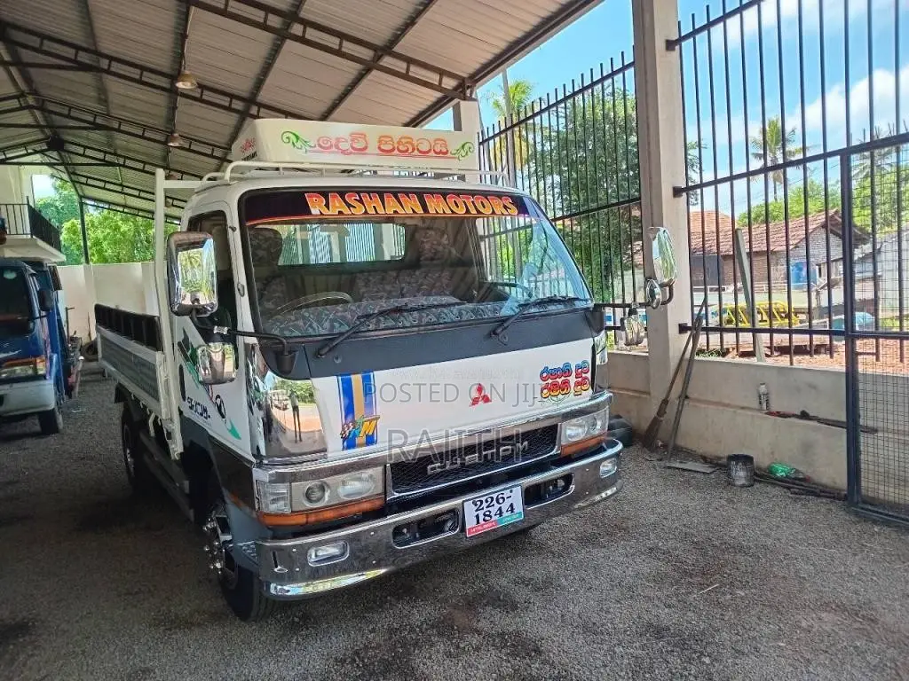 Mitsubishi Canter 1997 Lorry (Used)